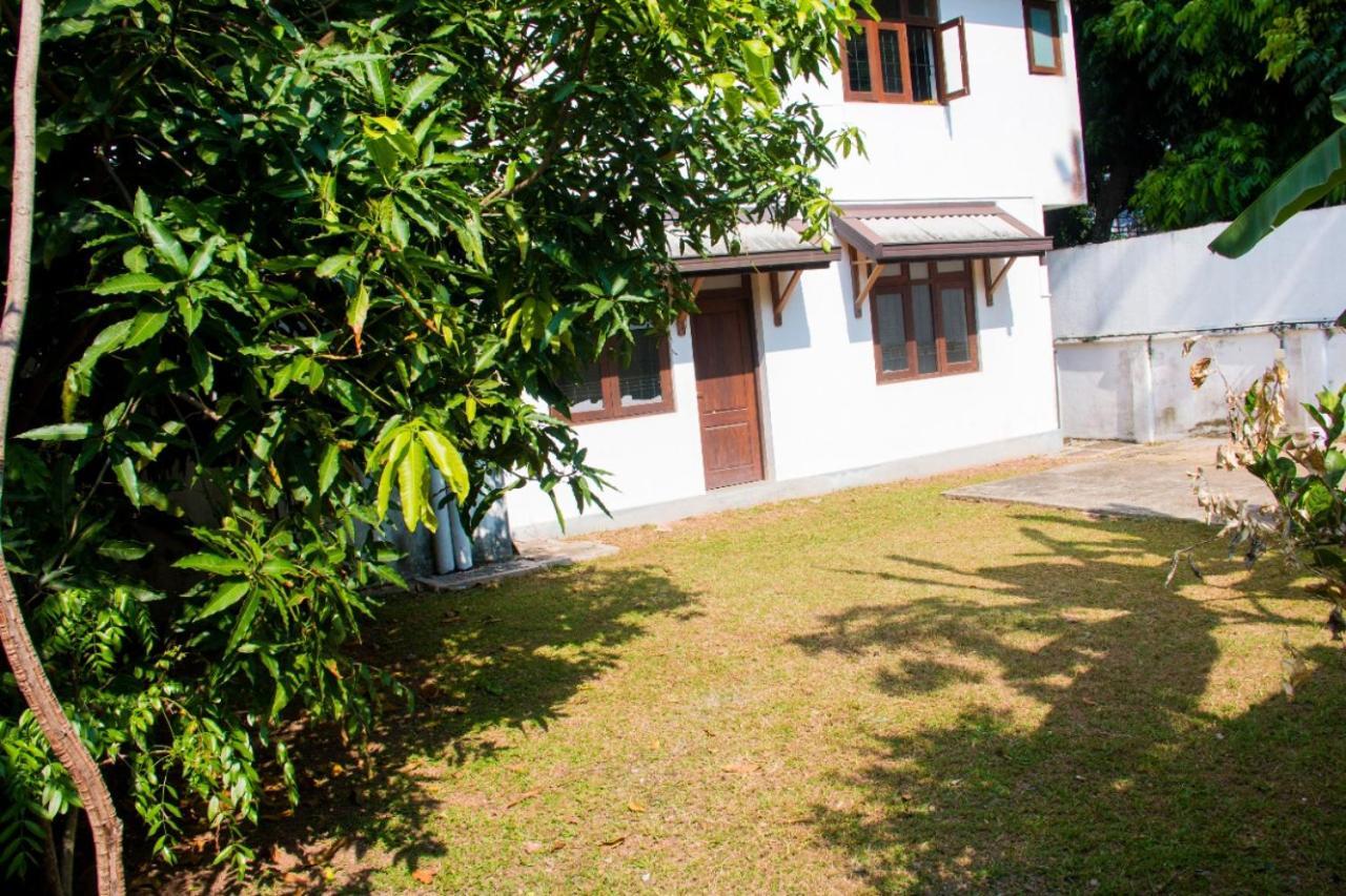 Battaramulla Boutique Villa 스리자야와르데네푸라코테 외부 사진
